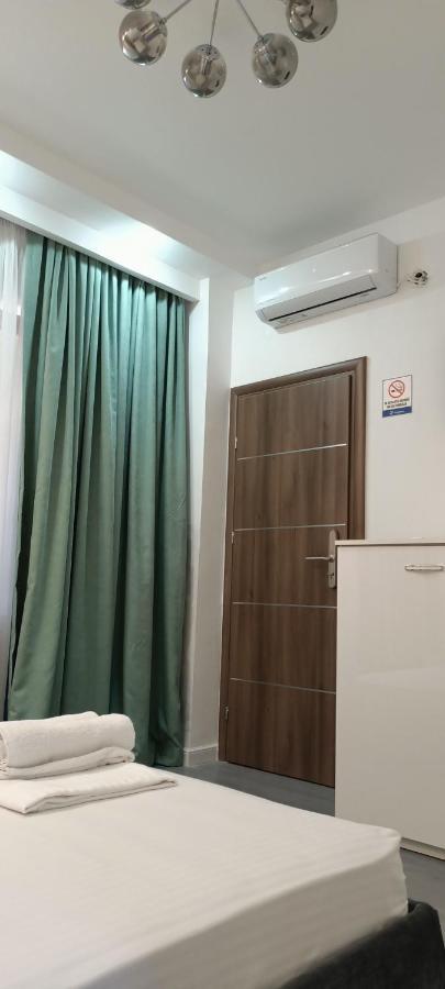 Center By Acme Rent Guest house Bucharest